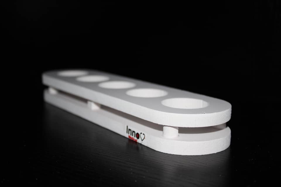 Portoir pour 5 pots a urine