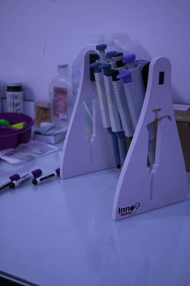 Portoir pour 10 pipettes Pasteur