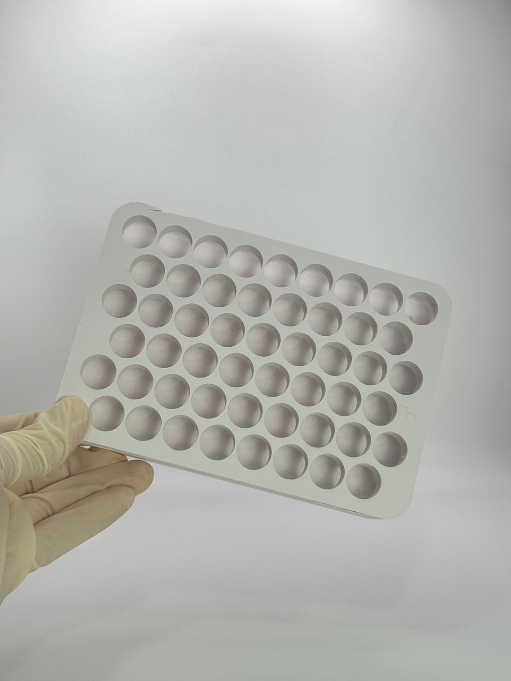 Portoir pour 50 tubes d'analyse 10ml